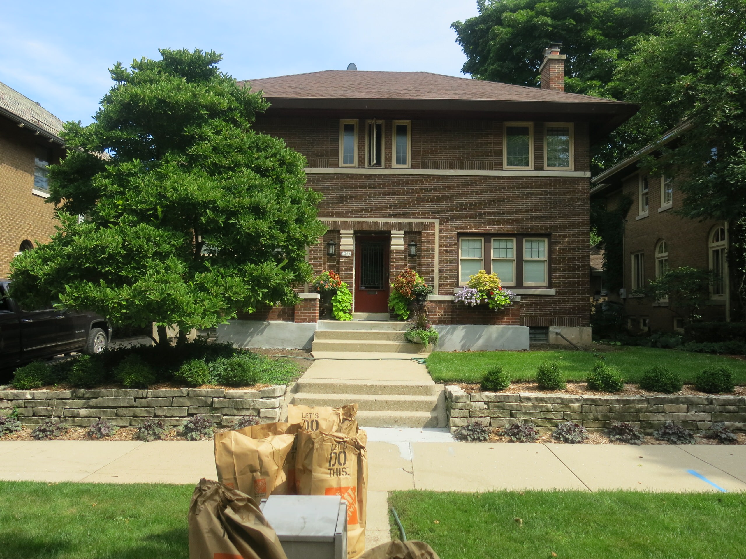 Traditional Landscape Renovation - Milwaukee