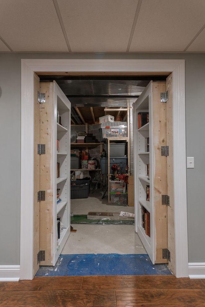 Example of a minimalist basement design in Cleveland