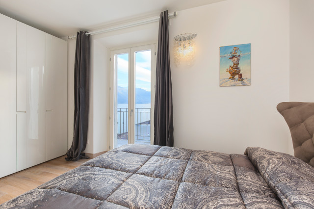 Ristrutturazione casa | Lago di Como contemporary-bedroom