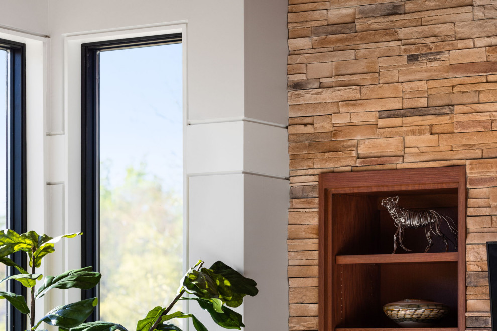 New Build: Lake Pointe Residence