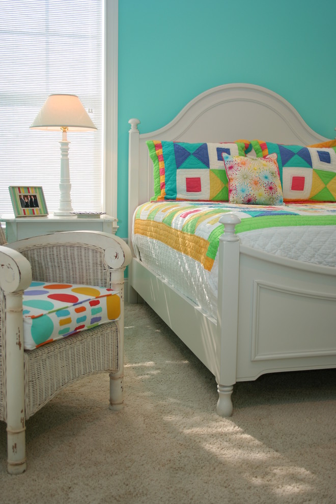 Mid-sized beach style guest bedroom in Charleston with blue walls, carpet and no fireplace.