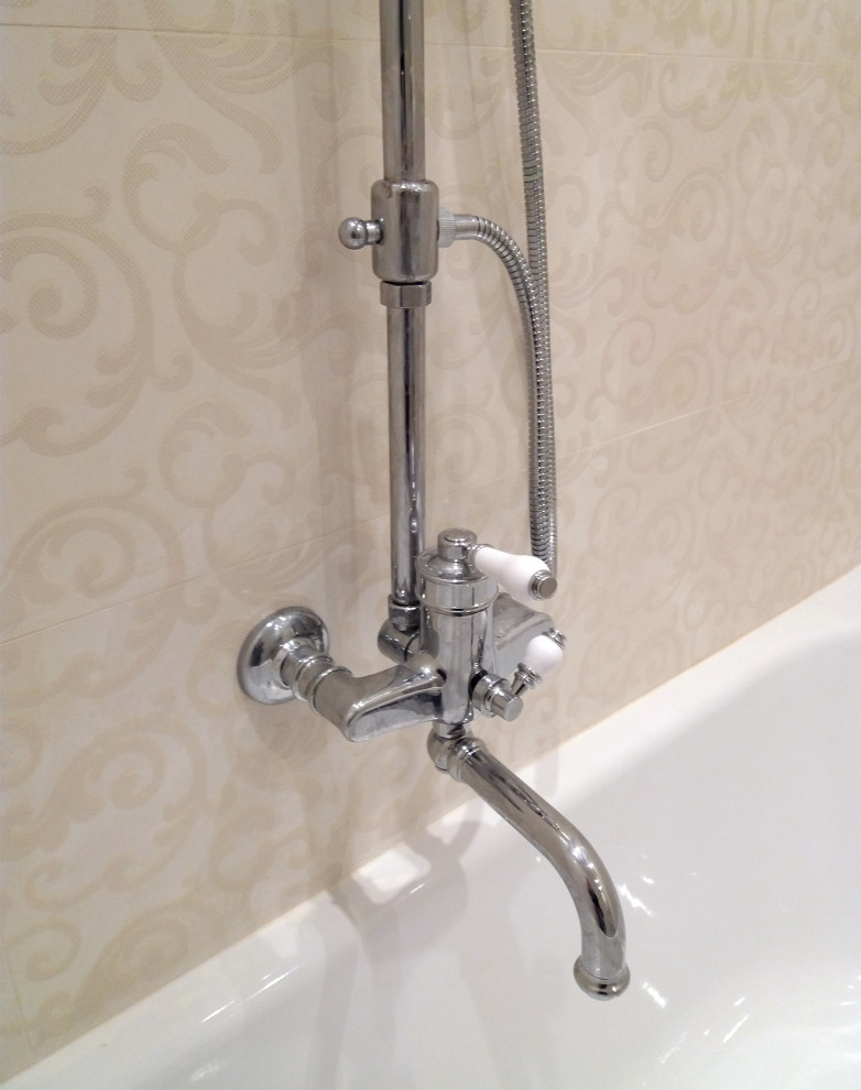 Двухкомнатная квартира в светлых тонах.