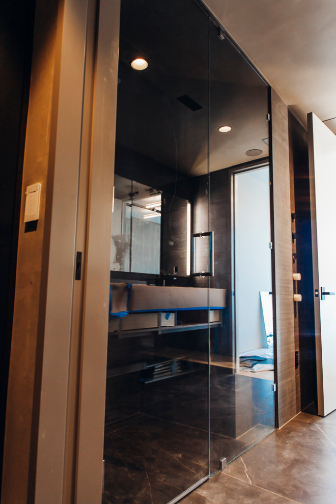 Floor to Ceiling Frameless Shower