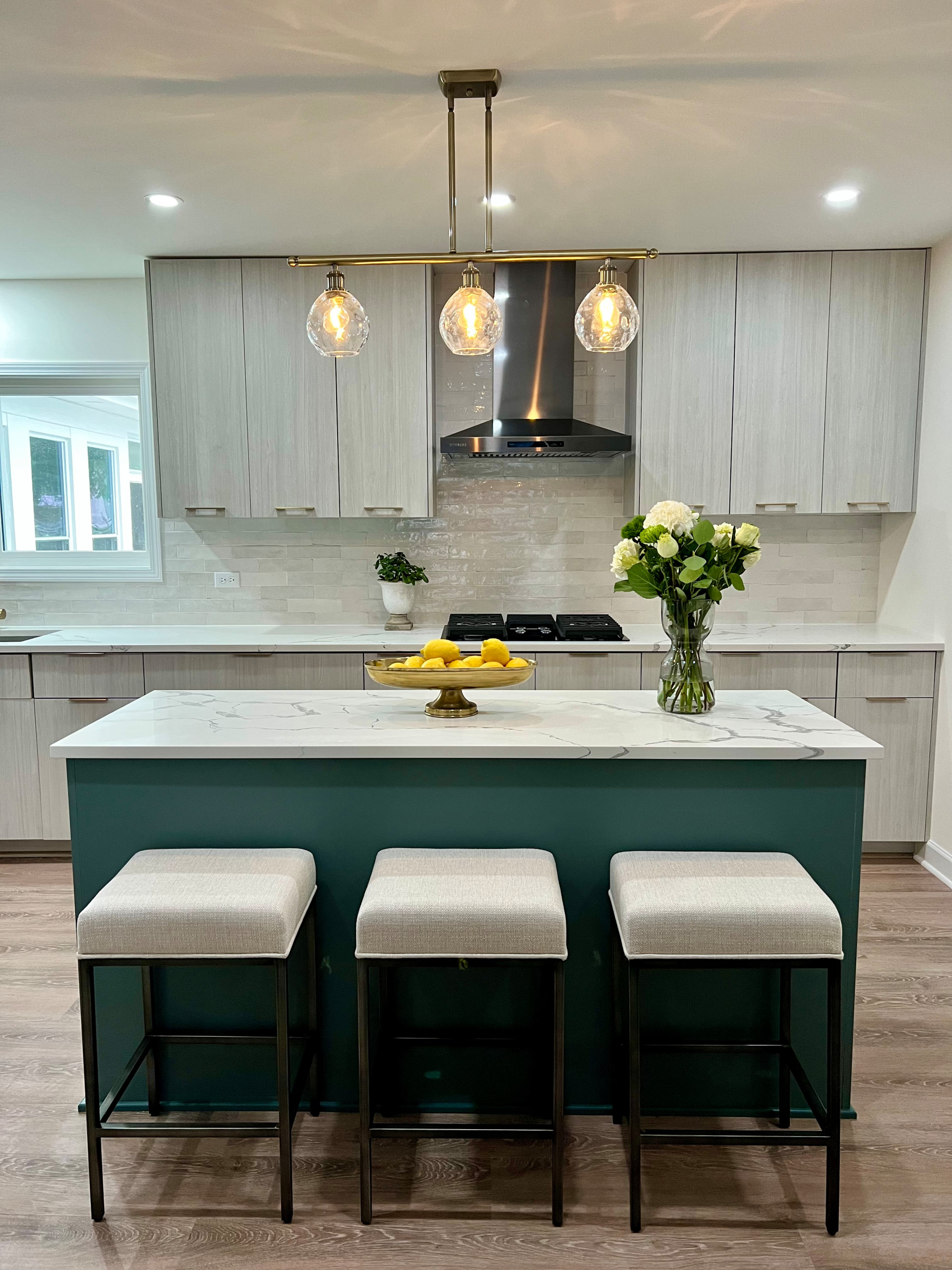 Streamlined Modern Kitchen