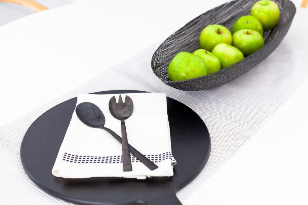 Inspiration for a contemporary dining room in Sunshine Coast.