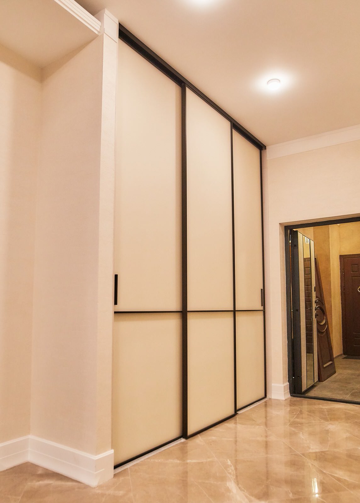 Шкаф-купе raumplus