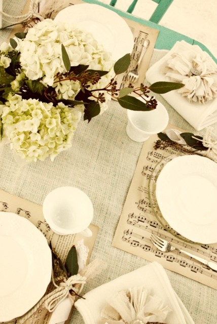 Winter table setting 