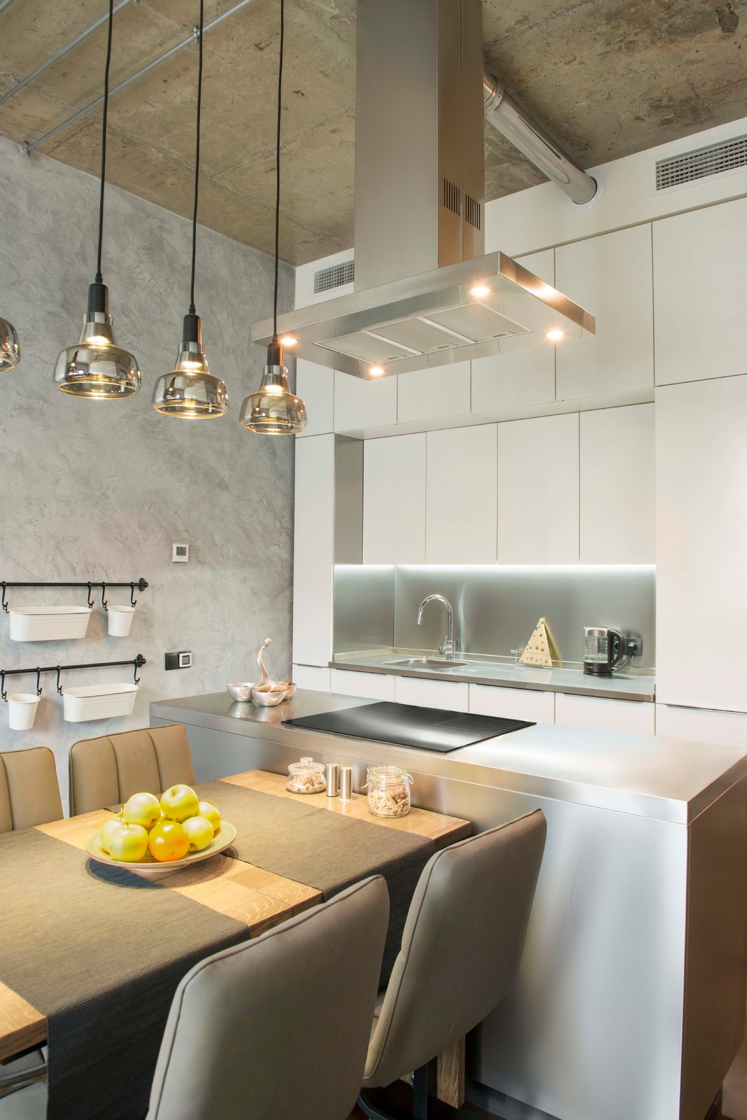 Островная кухня AWELT в стиле LOFT