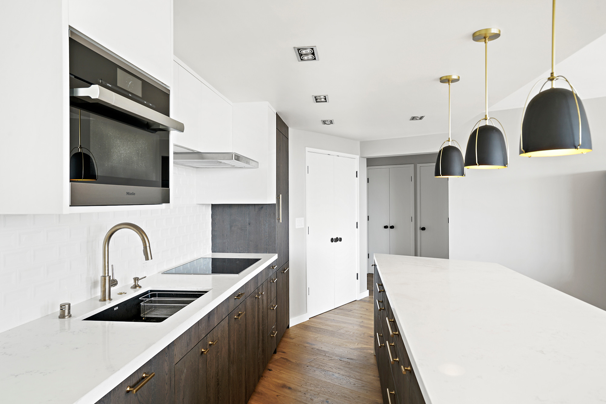 Contemporary New Kitchen Design