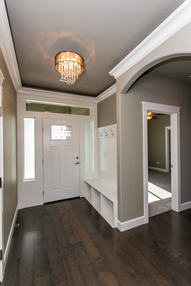 Transitional home design photo in Seattle