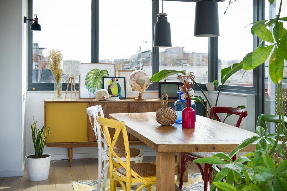 Mediterranean dining room in Barcelona.