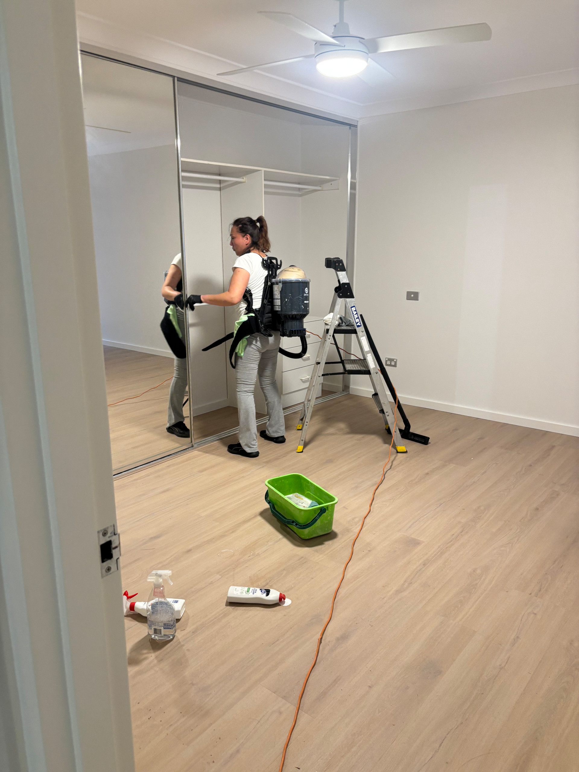 APARTMENT REFRESH