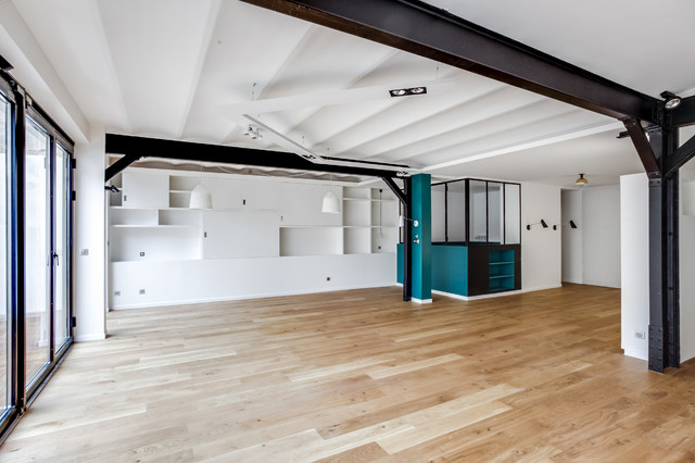LOFT PARIS 11 industrial-living-room