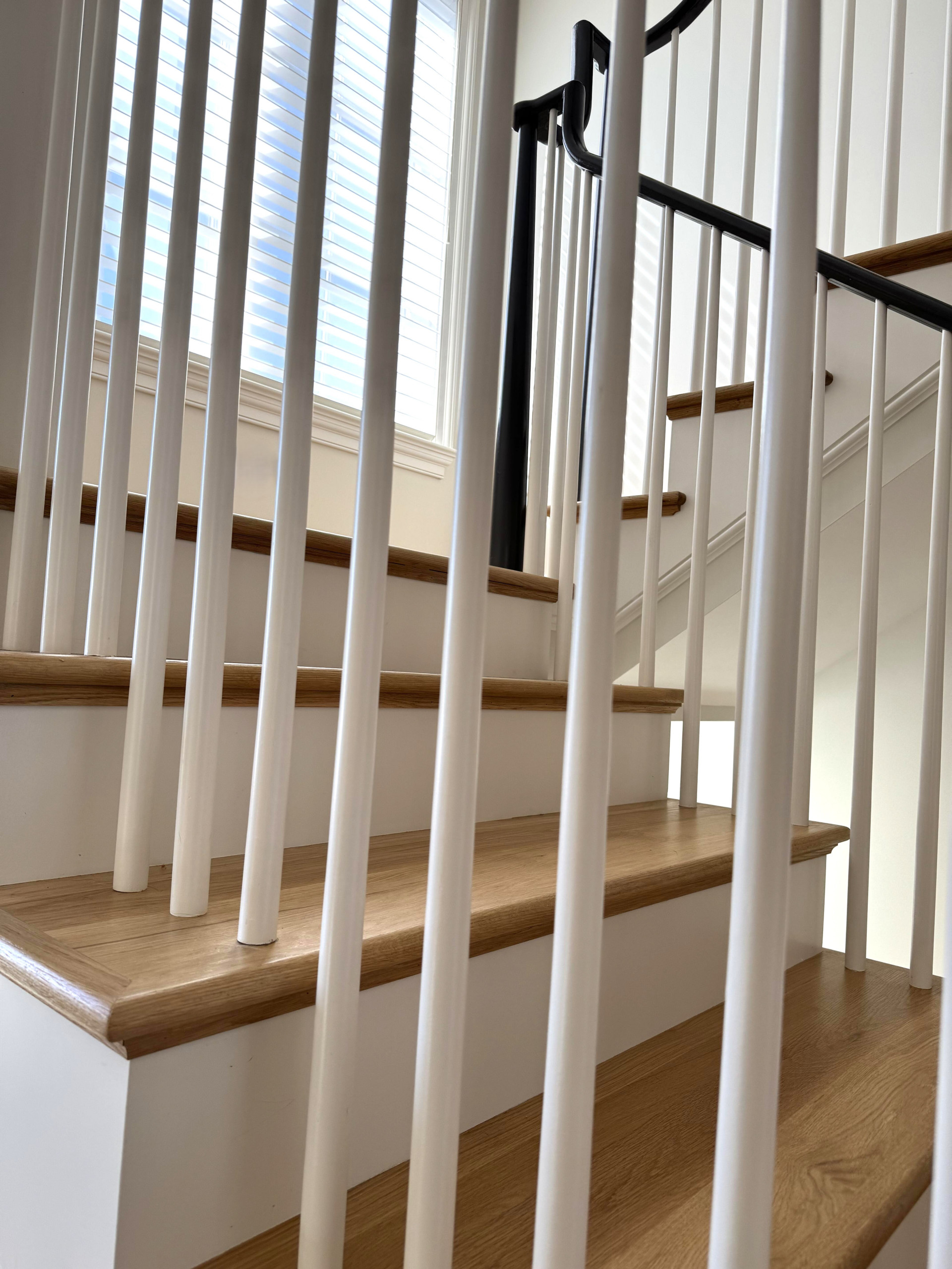 142_Airy Staircase with Over the Post Balustrade, Arlington, VA