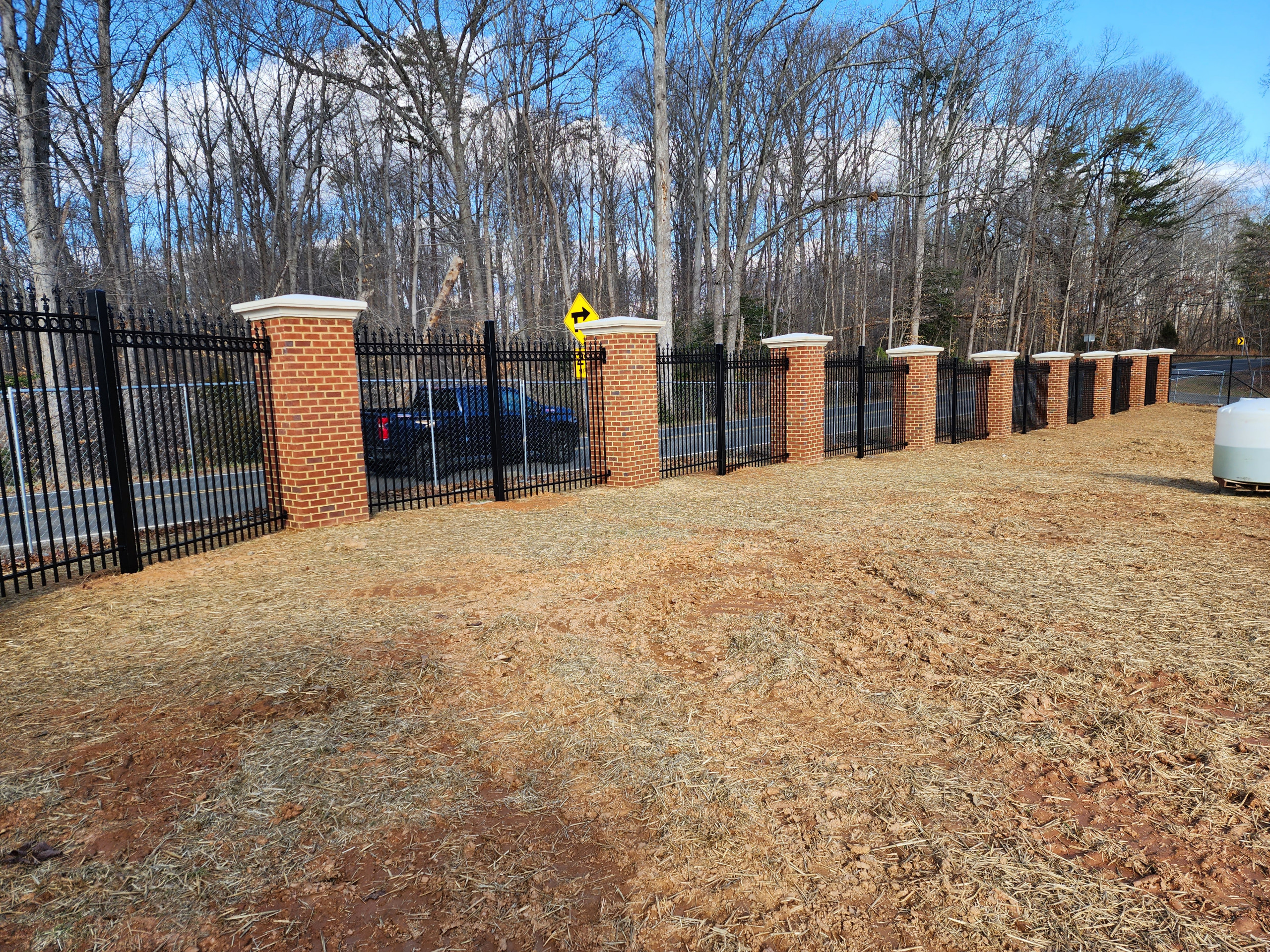 Deluxe Fence