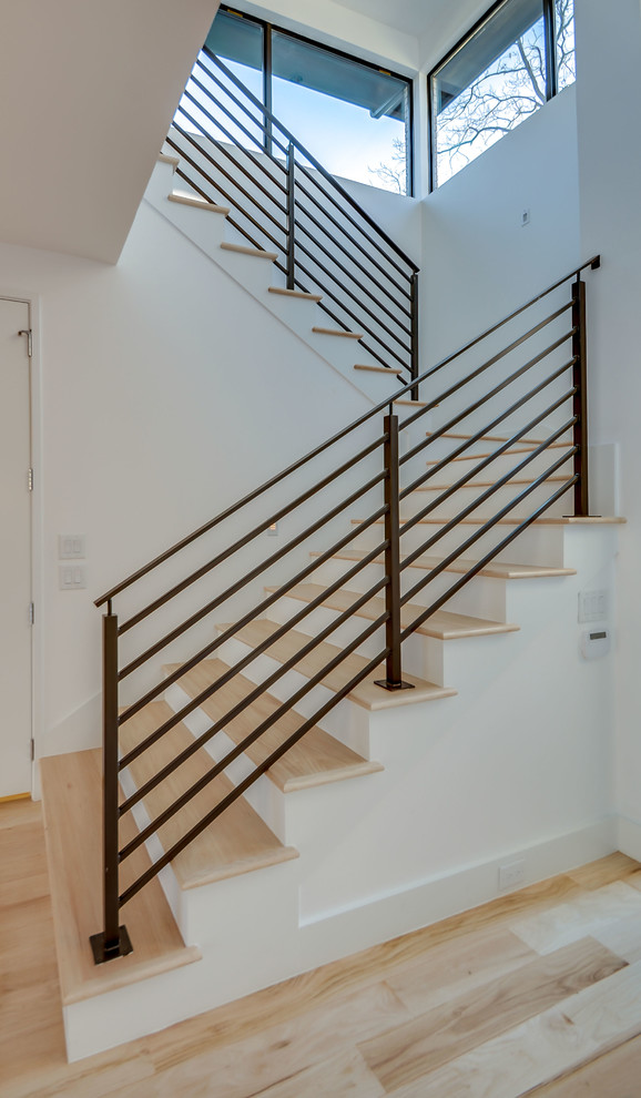 This is an example of a modern staircase in Dallas.
