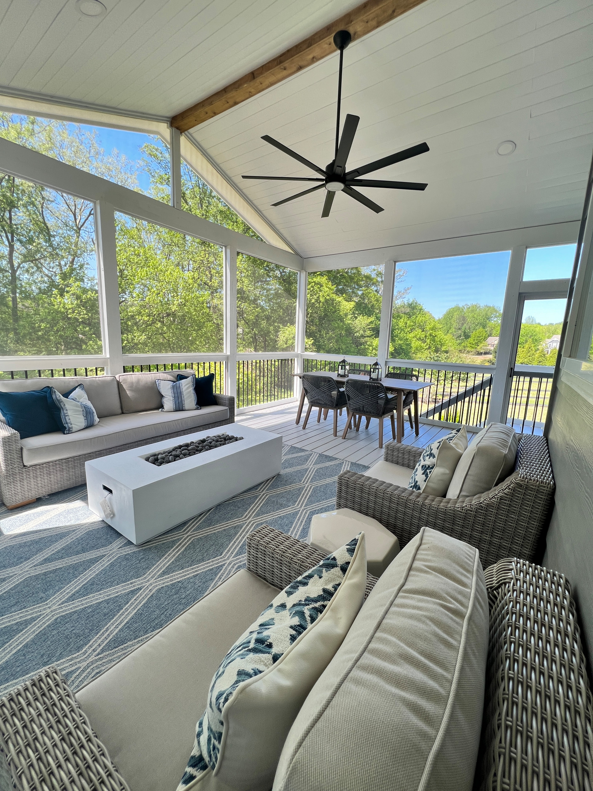 Screen Porch
