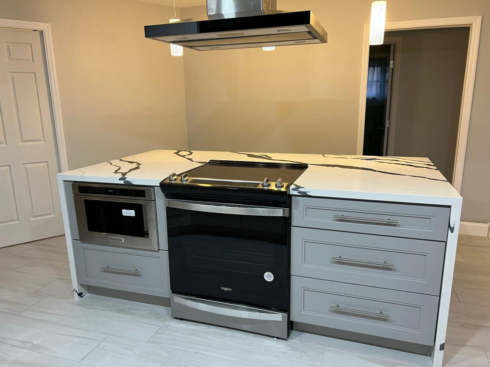 White and Grey modern kitchen