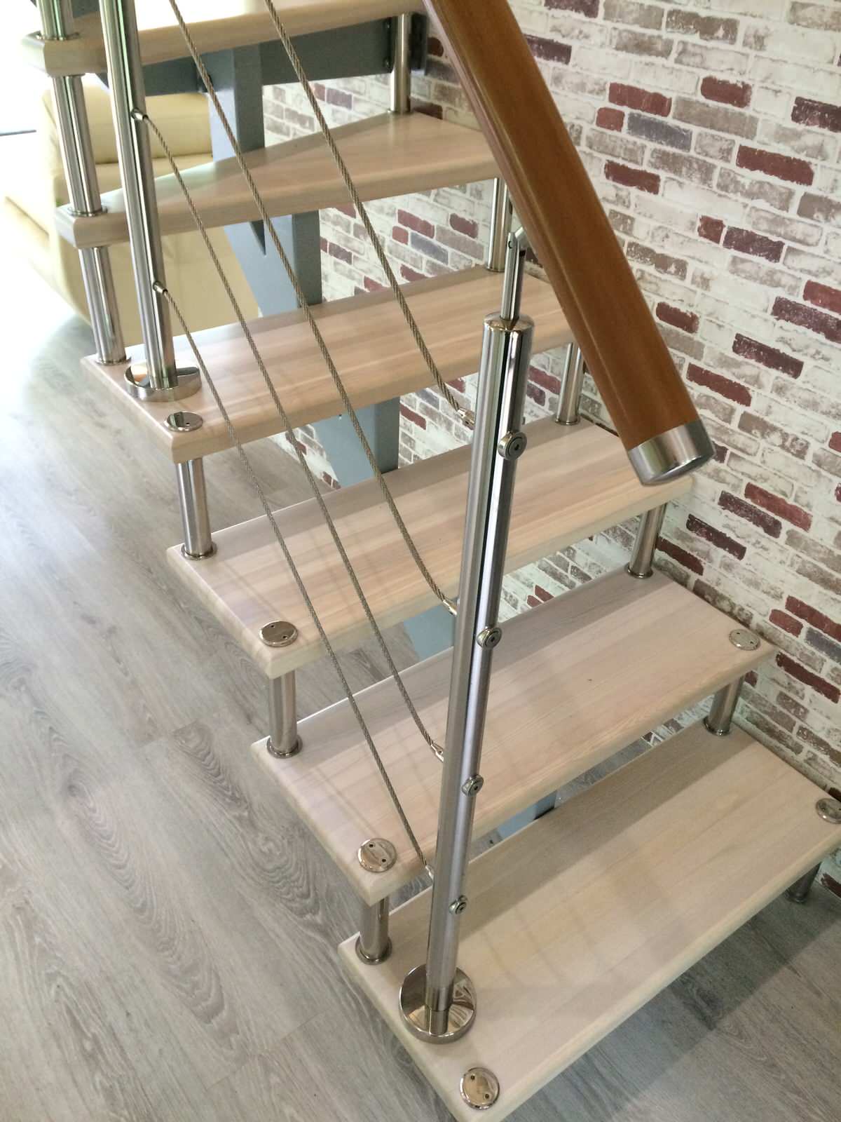 Лестница на монокосоуре