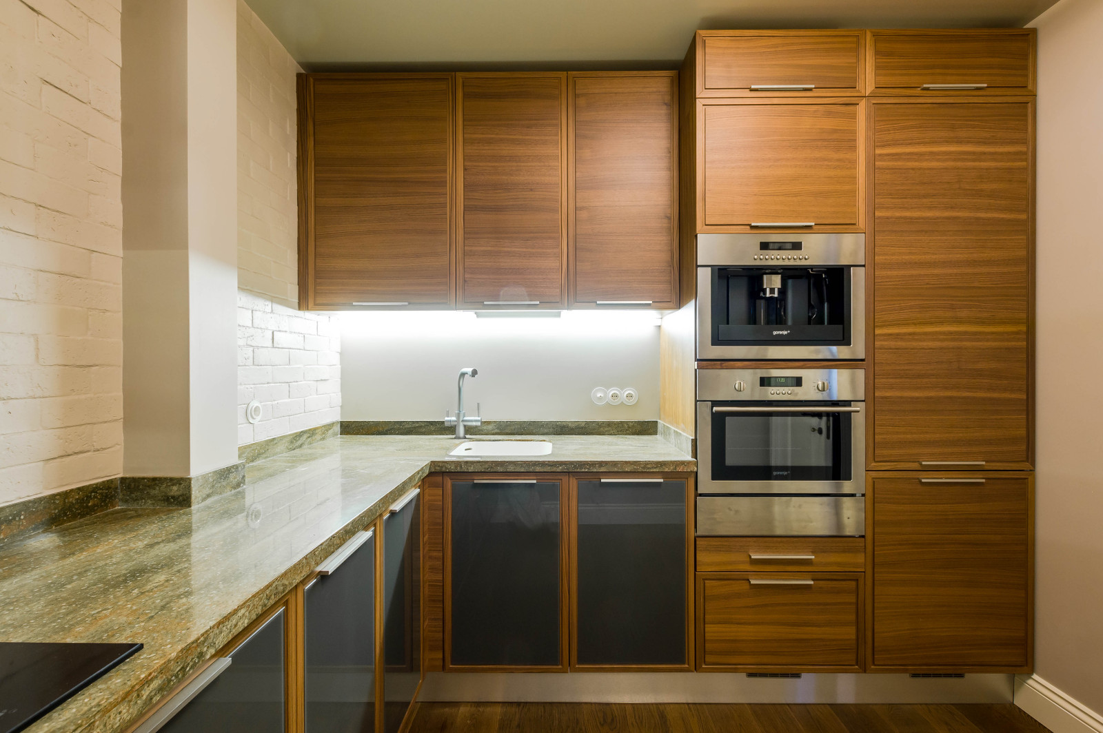 Холостяцкая квартира в центре Москвы