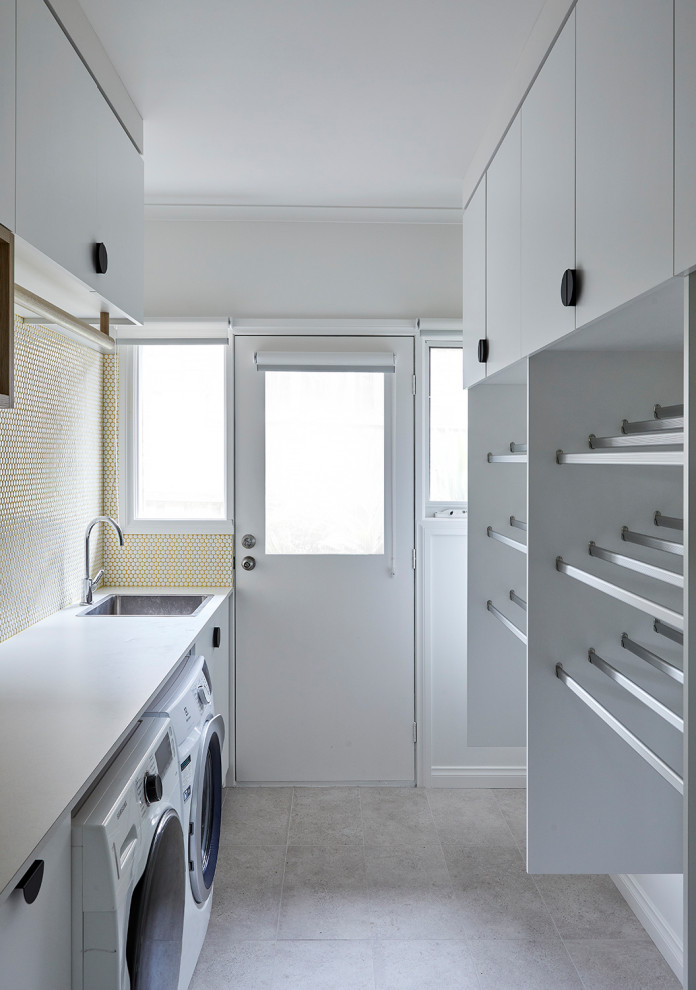Large family laundry - Contemporary - Laundry Room - Melbourne - by ...