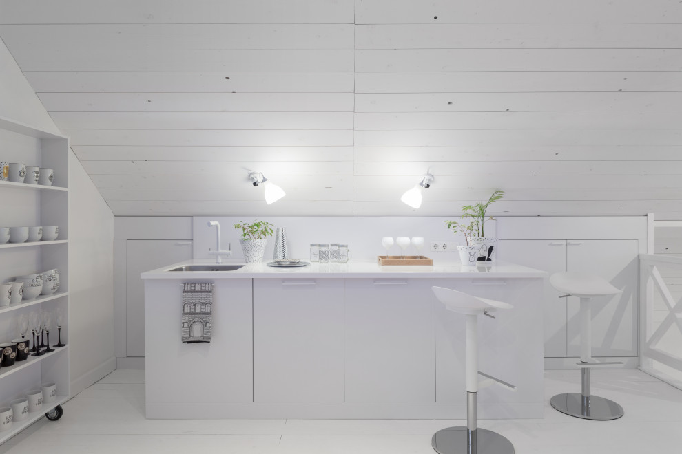 Белая мансарда.