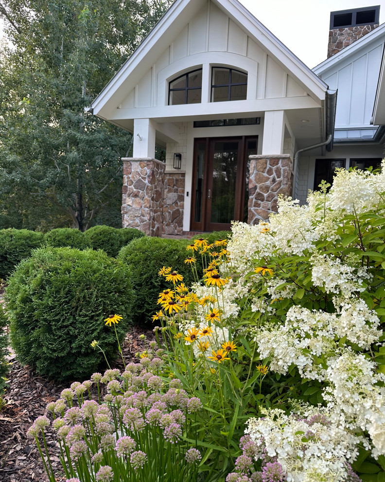 Wayzata Modern Farmhouse Entertainment Addition