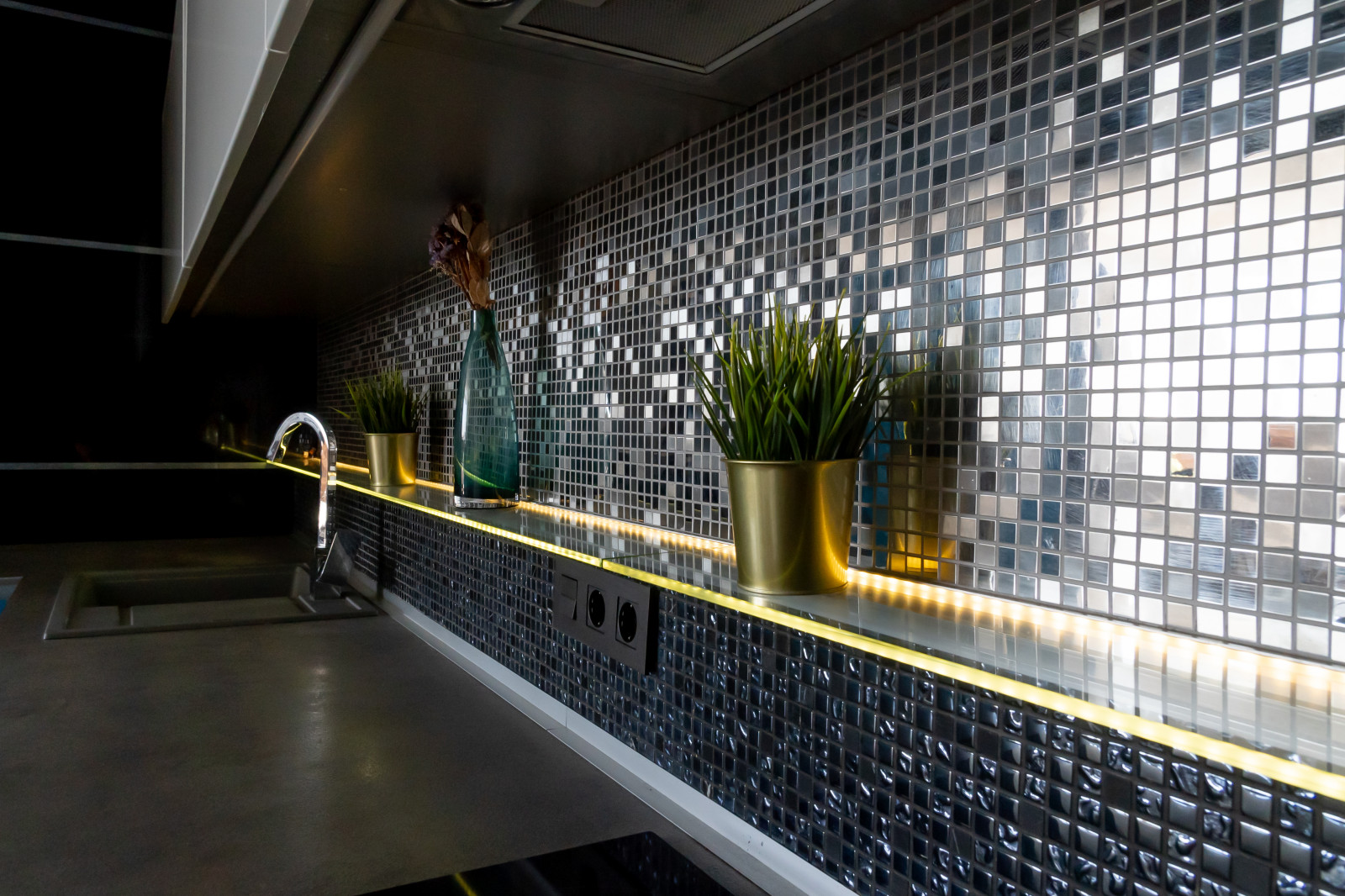 Кубанская Набережная 37