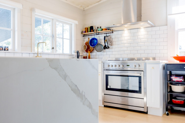 Engineered Stone Benchtop traditional-kitchen