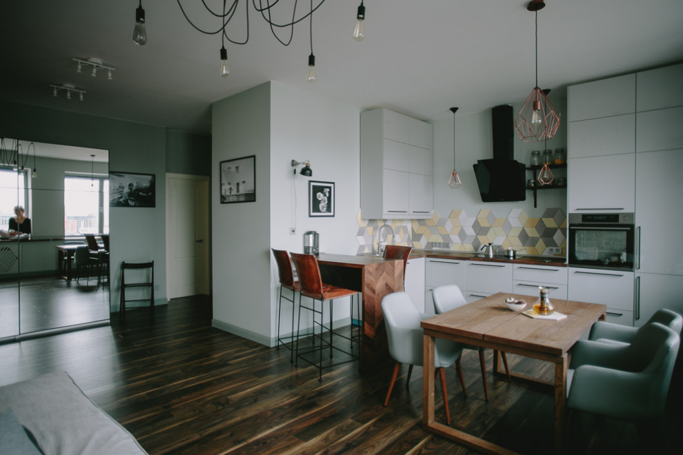 Квартира на Свердловской набережной