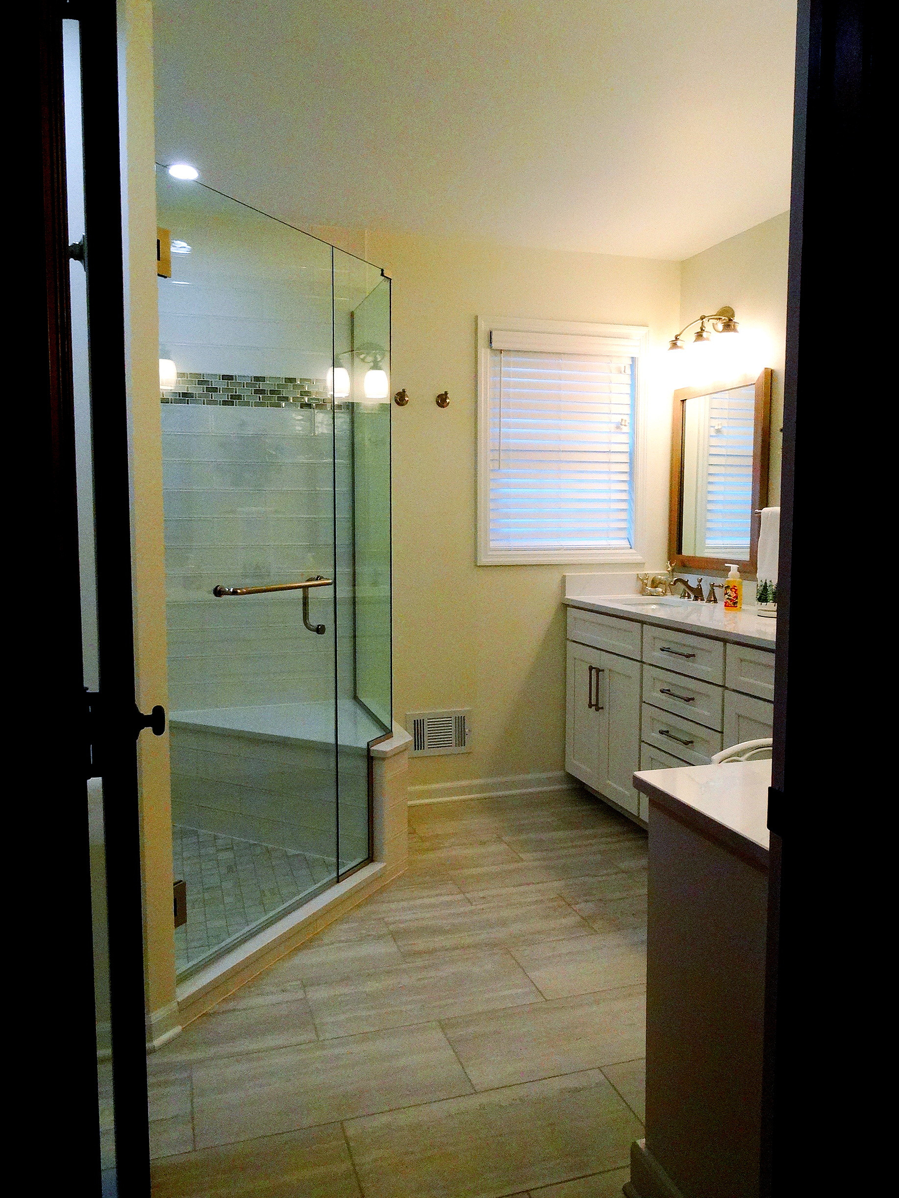 New Berlin Residence - Kitchen and Master Bath Remodel