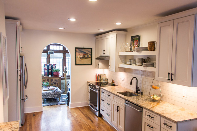 TRANSITIONAL KITCHEN clasico-renovado-cocina