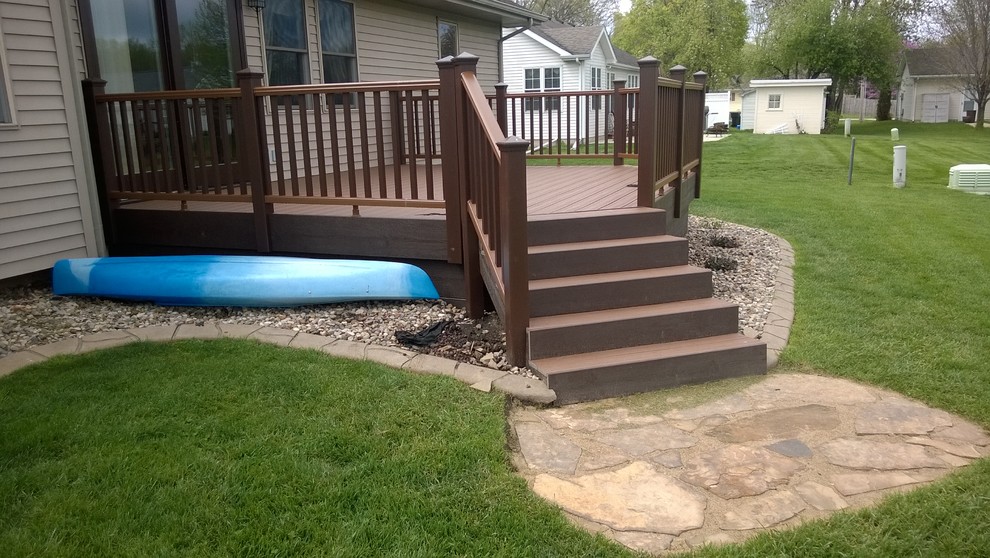 TREX Deck - Traditional - Deck - Chicago - by Moseley Bros Inc