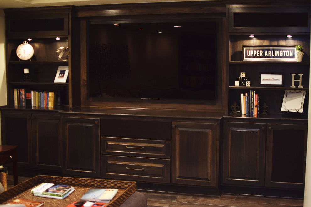 Home design - rustic home design idea in Columbus