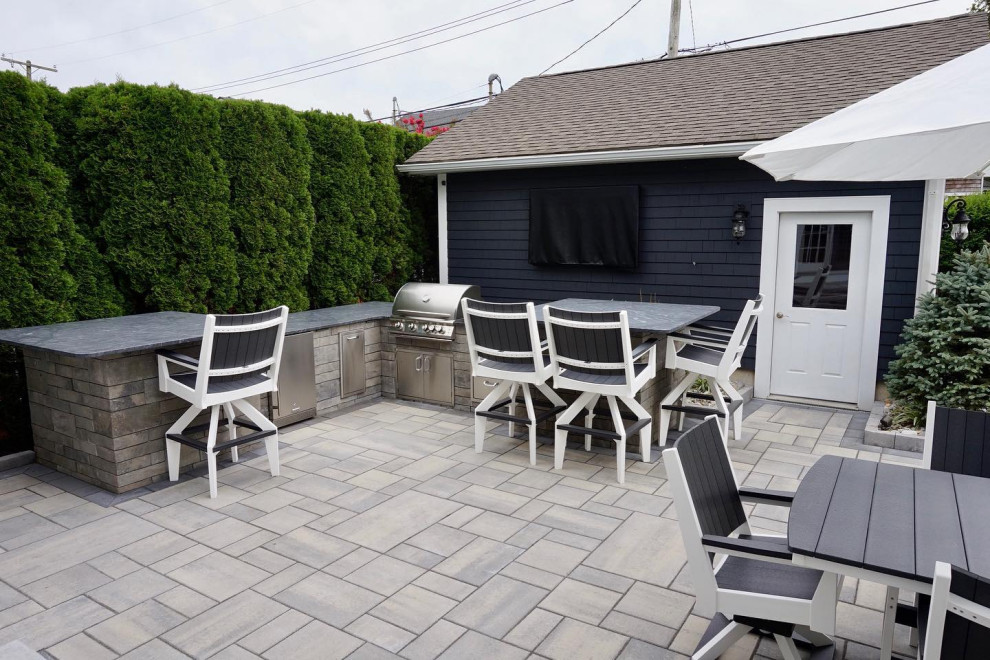 Sea Girt, NJ: Private Outdoor Living & Garden with Outdoor Kitchen/Bar & Firepit