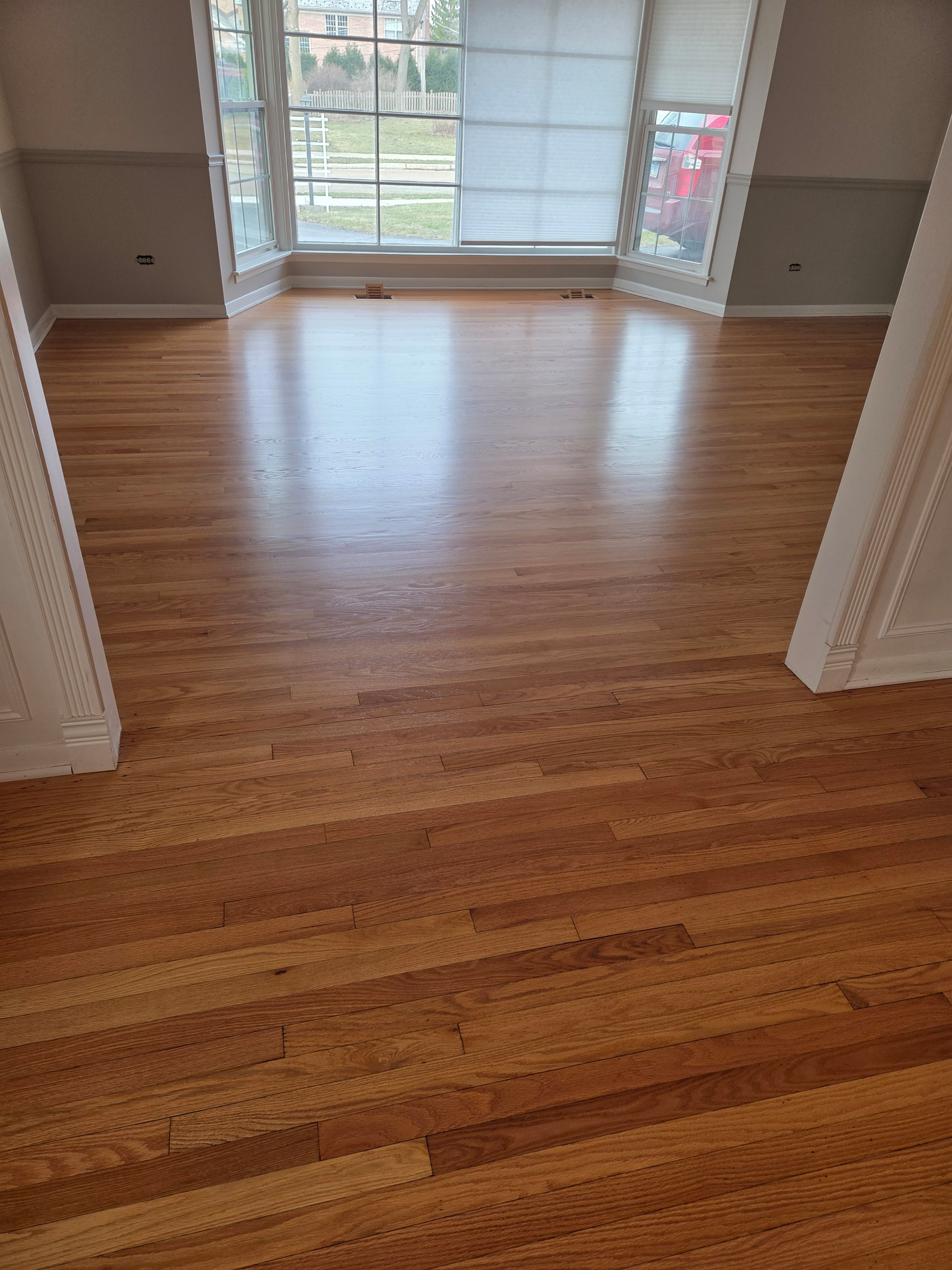 Hardwood floor installation and refinishing