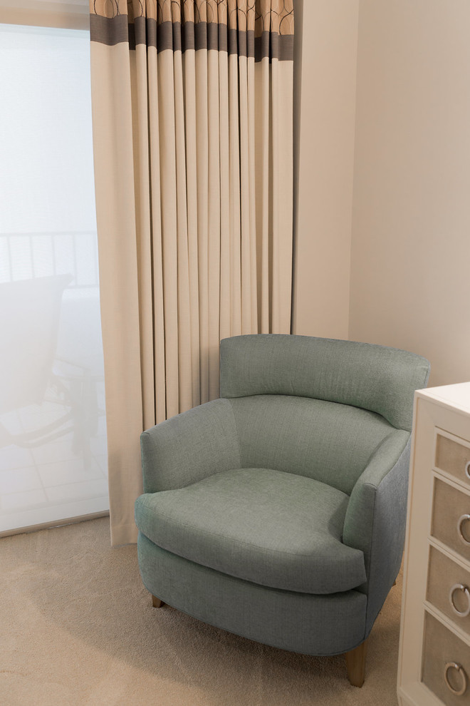 Bedroom - transitional guest carpeted and beige floor bedroom idea in Miami