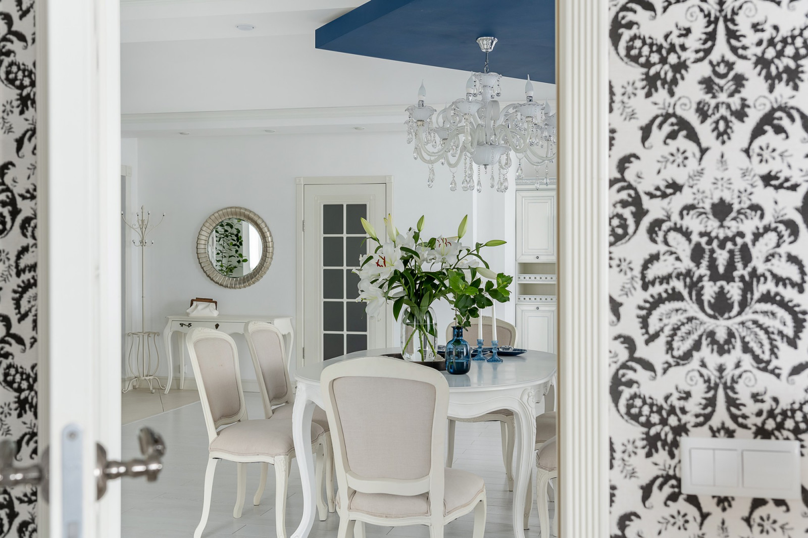 БЕЛОСНЕЖНАЯ ОПОЧИВАЛЬНЯ