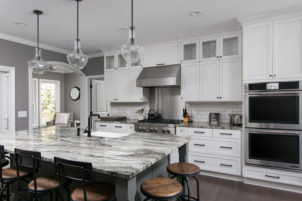 Transitional kitchen photo in Cleveland
