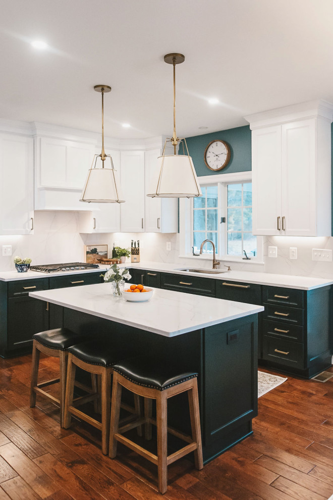 Transitional kitchen photo in Baltimore