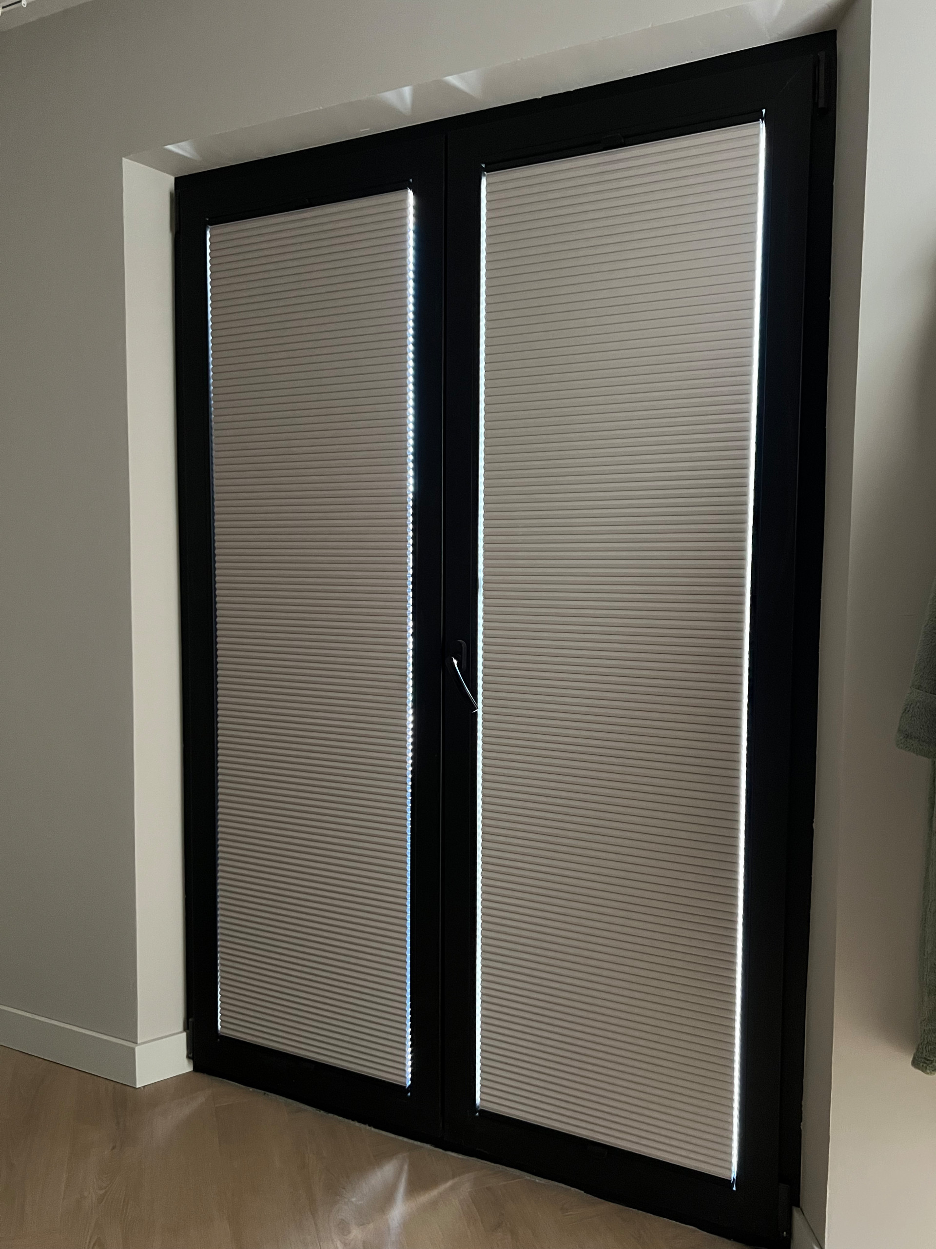 PLEATED BLINDS