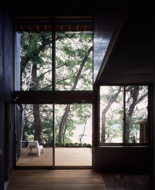 カサ ミラ的 Family Room Tokyo Suburbs By Dfi フォルムデザイン一央株式会社 Houzz