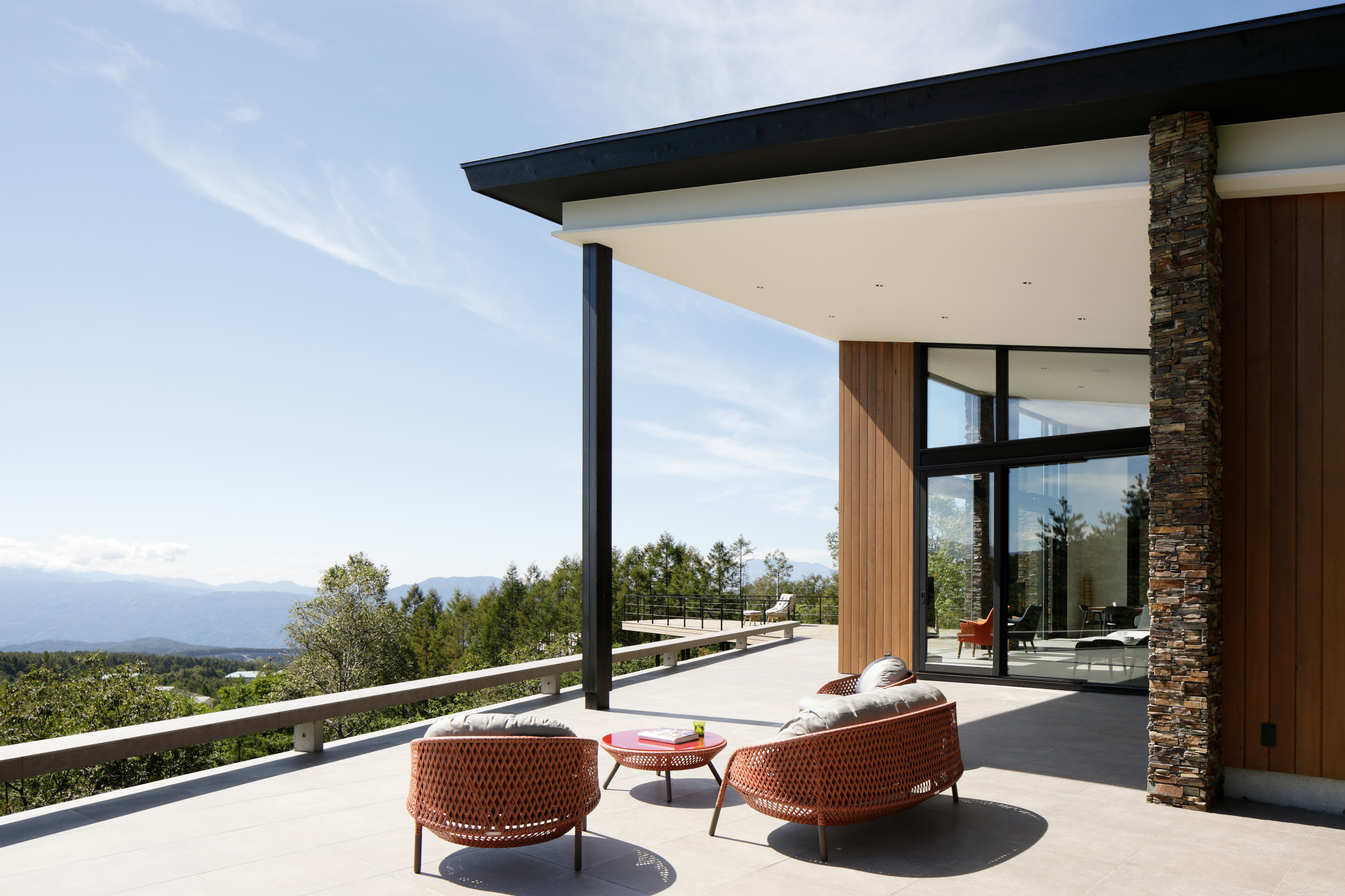 おしゃれなウッドデッキの画像 21年9月 Houzz ハウズ