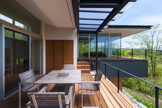 おしゃれなウッドデッキ 張り出し屋根 の画像 21年4月 Houzz ハウズ