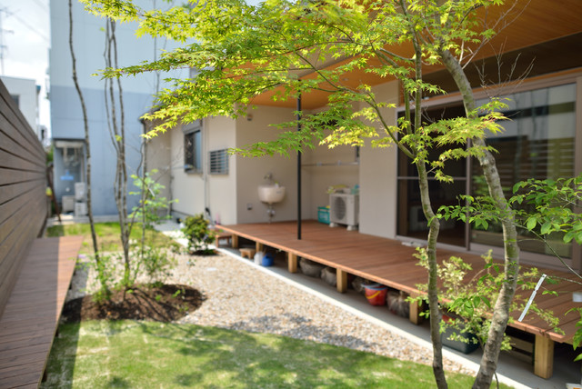 平屋の雑木の庭 デッキ 他の地域 T S Garden Photoshop Houzz ハウズ