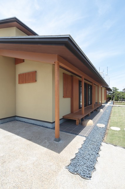 横浜の和風二世帯住宅 Japonais Yokohama Par 北島建築設計事務所 Houzz