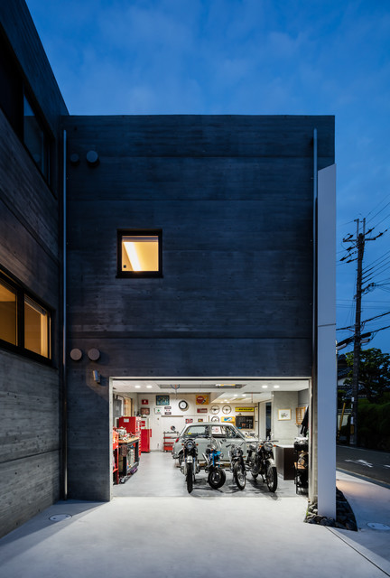 堺のガレージハウス 大阪 Contemporaneo Garaje Osaka De ザウス株式会社 Zaus Co Ltd Houzz 堺のガレージハウス 大阪 Contemporaneo Garaje Osaka De ザウス株式会社 Zaus Co Ltd Houzz
