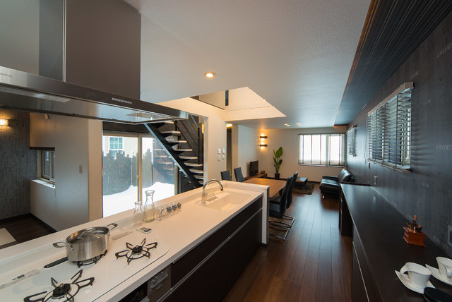 エコアハウス住宅総合展示場 Moderno Cocina Otras Zonas De 神出設計ecoaハウス Houzz