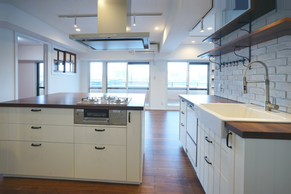 カフェ風キッチンにこだわったマンション Scandinavian Kitchen Other By 株式会社ac15 Houzz