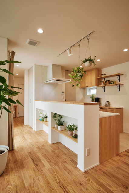 キッチン前の造作棚 Kitchen Other By アーキレーベル 株式会社鈴木組 Houzz